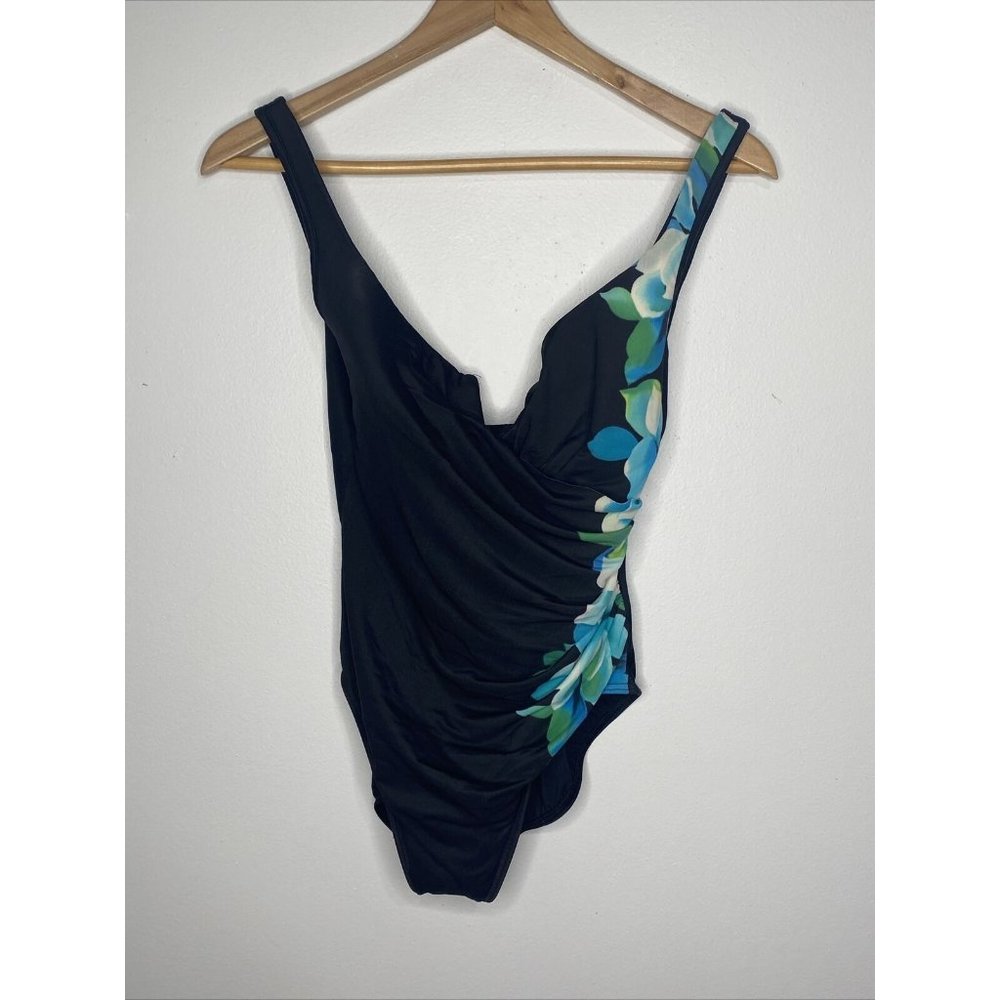 MIRACLESUIT Slimming Swimsuit Women’s Sz 10 Black Floral One Piece Swim Ruched